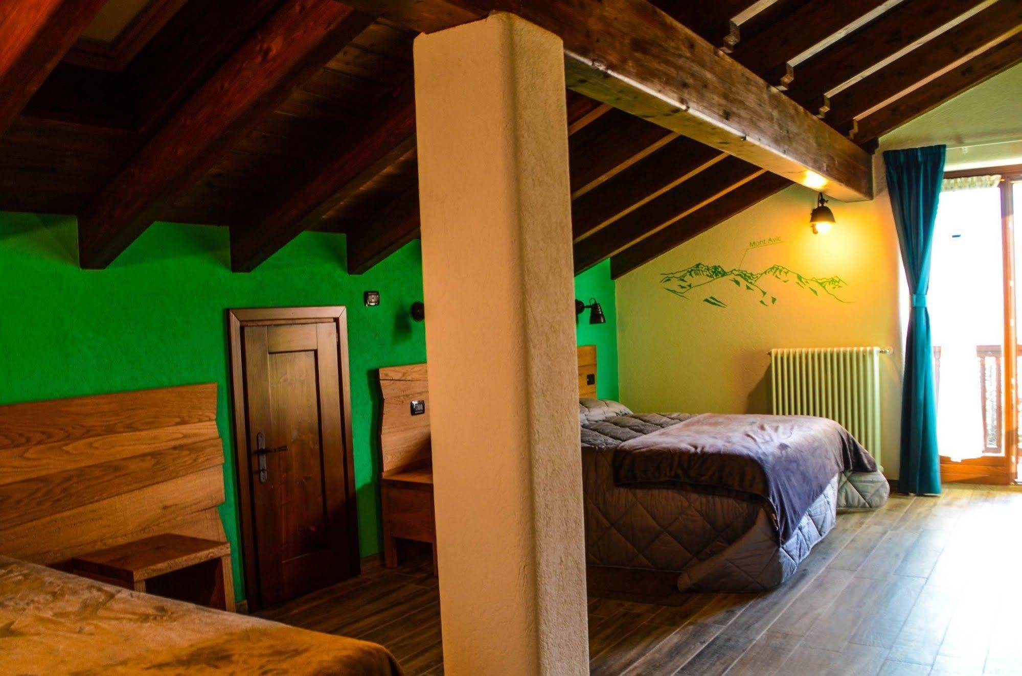Hotel Les Vrais Rayons Verrayes Exterior foto